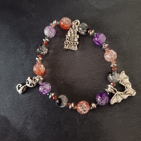 Elasticated Halloween bead and charm bracelet