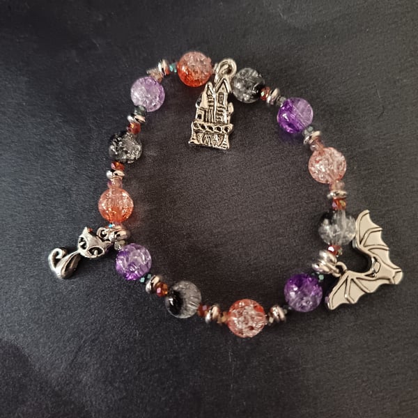 Elasticated Halloween bead and charm bracelet