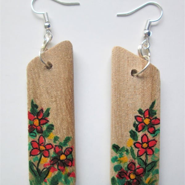 Wooden hand painted earrings. Flowers