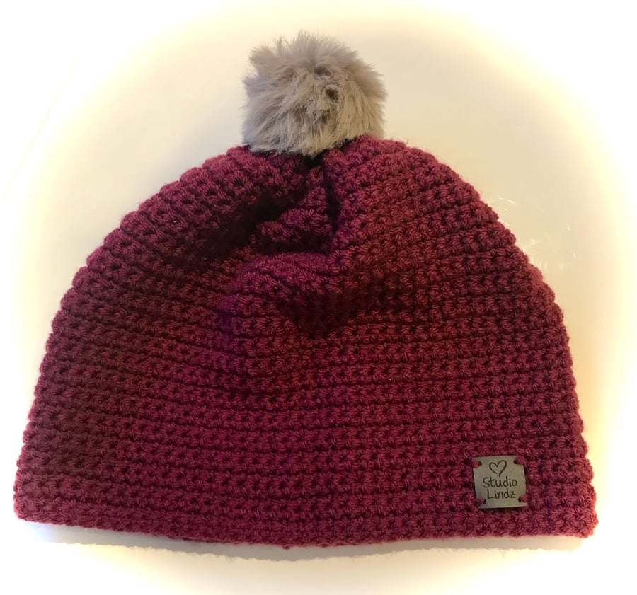 Handmade Crochet Beanie (with detachable Pom-Pom)