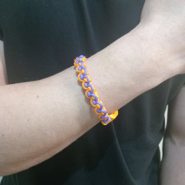 Paracord bracelet purple and orange