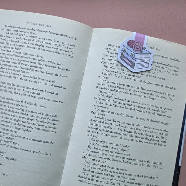 Bookstack & Roses Magnetic Bookmark Bookish Gift Cute Bookmark