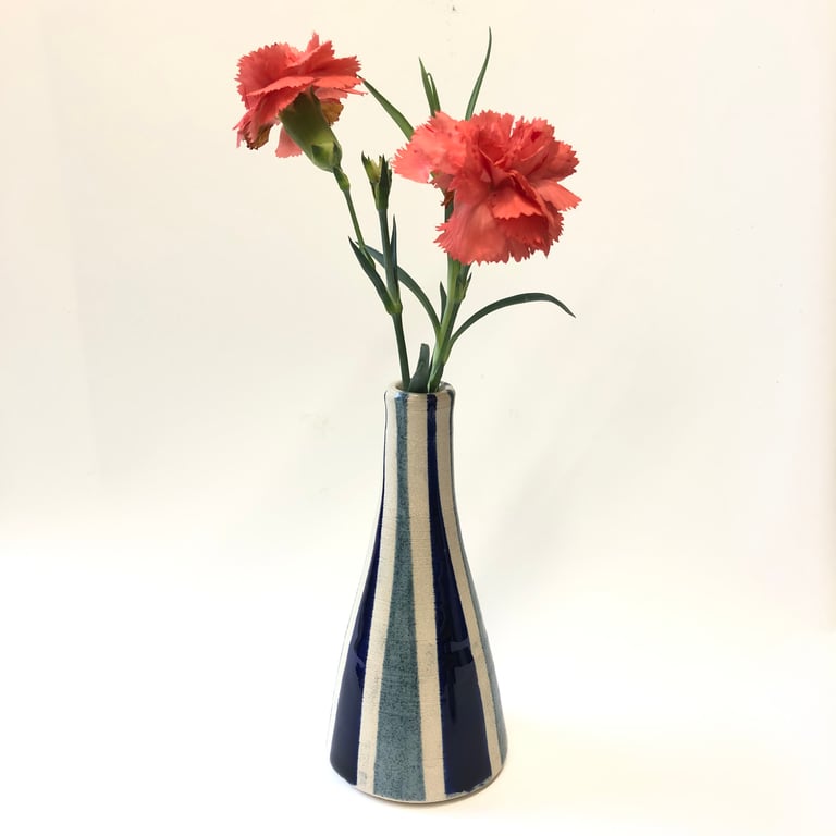 BLUE AND CREAM CERAMIC STONEWARE BUD VASE