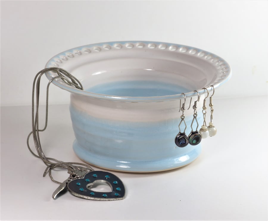 Blue & White Ceramic Jewellery Bowl to display earrings, bracelets and bangles. 