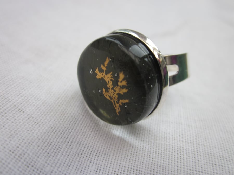 Handmade glass modern ring - Golden brown dichroic with 22ct gold wildflowers