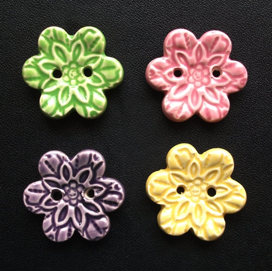 set of four large summery ceramic flower  buttons 