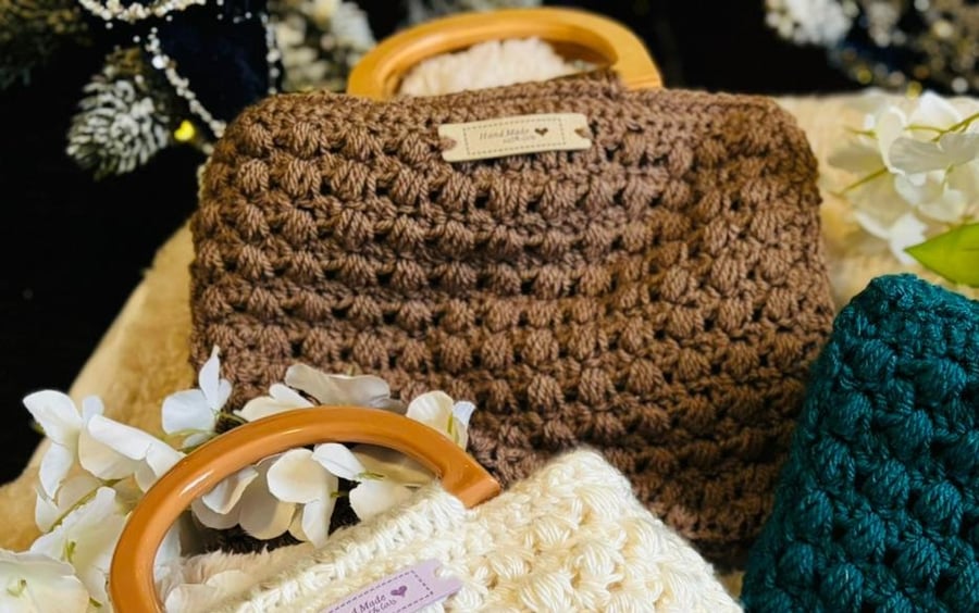 Crochet Handbag Wooden Top Handle