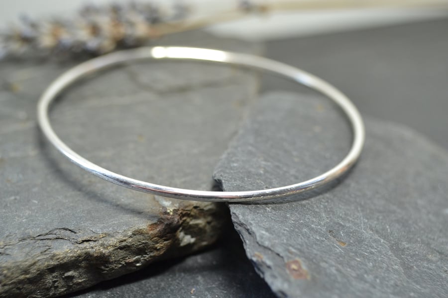 Sterling silver bangle