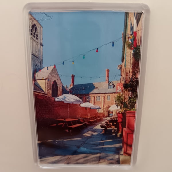 Cafe Rene Gloucester Pub Garden in the day photography fridge magnet 