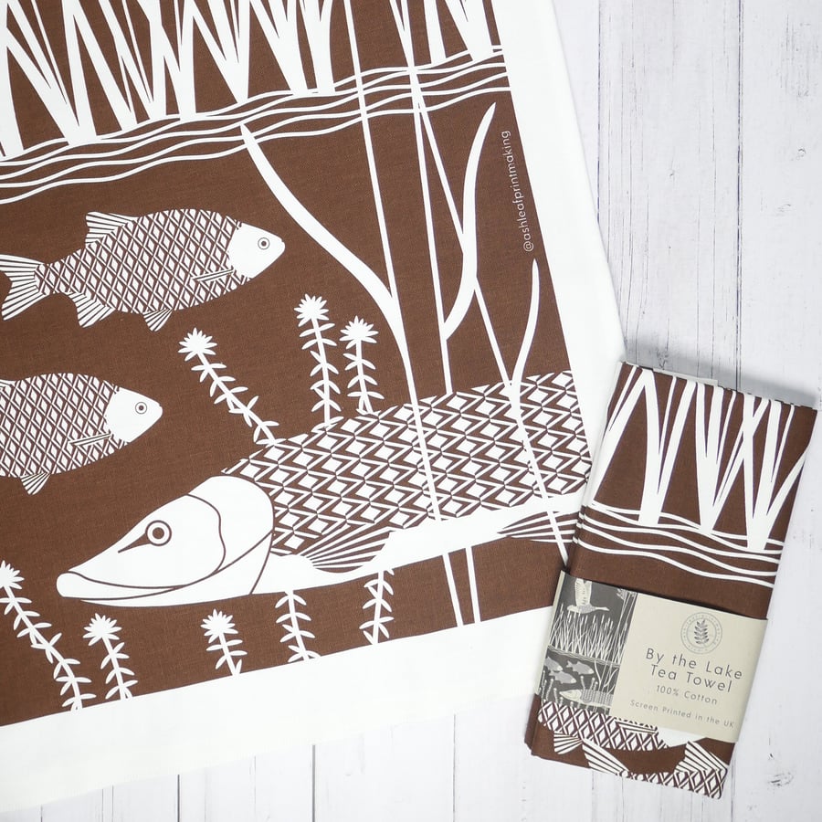 Tea Towel Hickory Brown Screen Printed Lake Goose Fish Design Wall Art Hanger