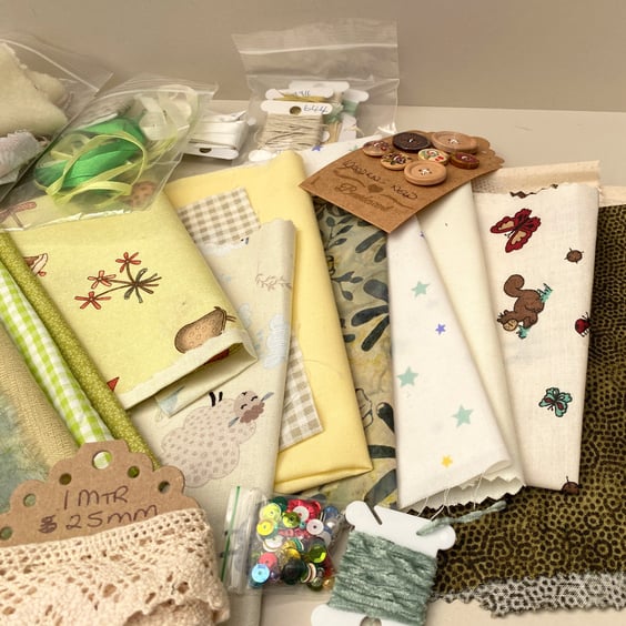 Slow Stitching fabric pack, creative textile haberdashery kit, ref 05 