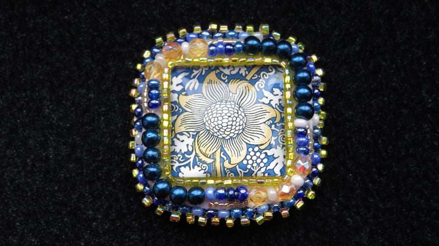 Sunflower beaded brooch