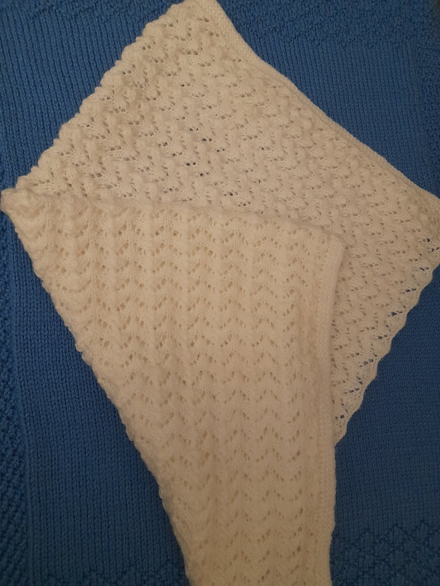 Baby Blanket Throw Delicate Lace Pattern