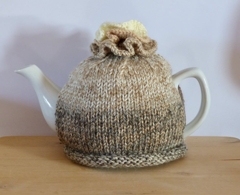 Knitted Tea Cosy