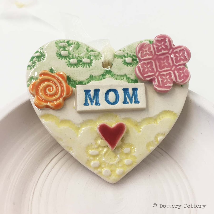 Pottery decoration Mom Heart Ceramic lace pattern Mother's Day