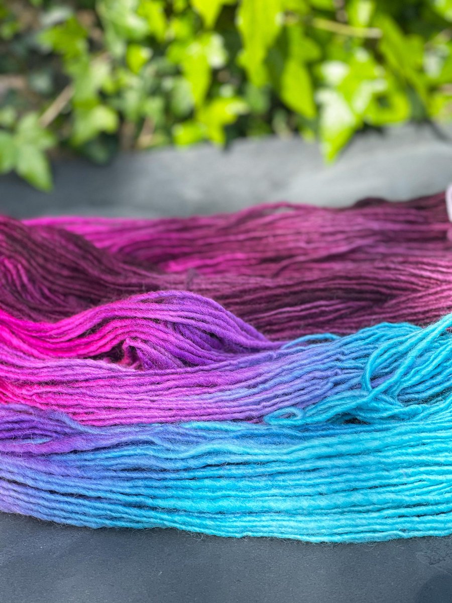 Handspun Hand Dyed Corriedale Yarn, Single Ply Thick and Thin