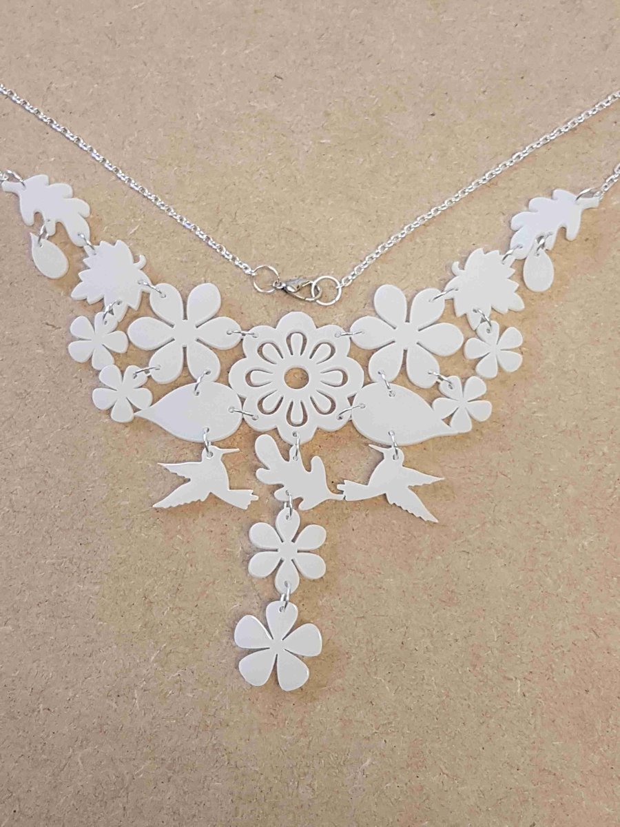 Tropical Dream Necklace - White Acrylic
