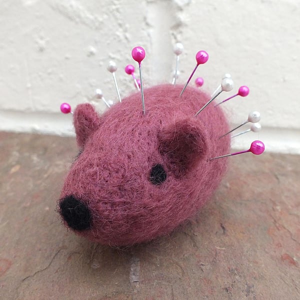 Gorgeous Needlefelt Hedgehog Pin Cushion