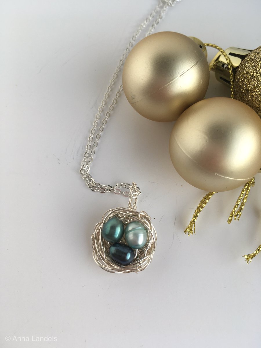 Blue pearl birds nest pendant - made in Scotland. 