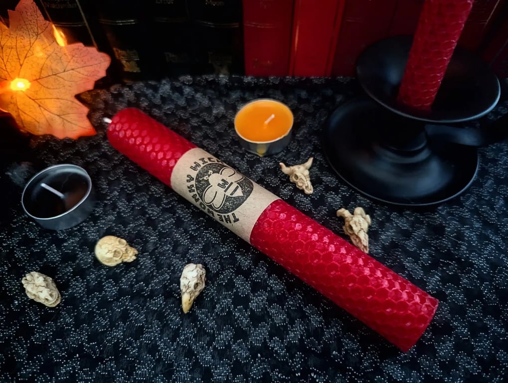 Hand-rolled red beeswax candle (thick)