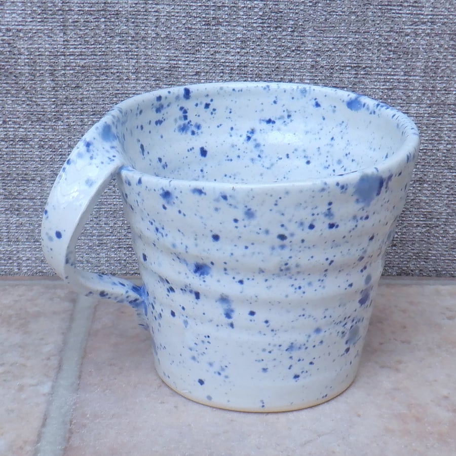 Left handed coffee mug tea cup in stoneware hand thrown ceramic pottery