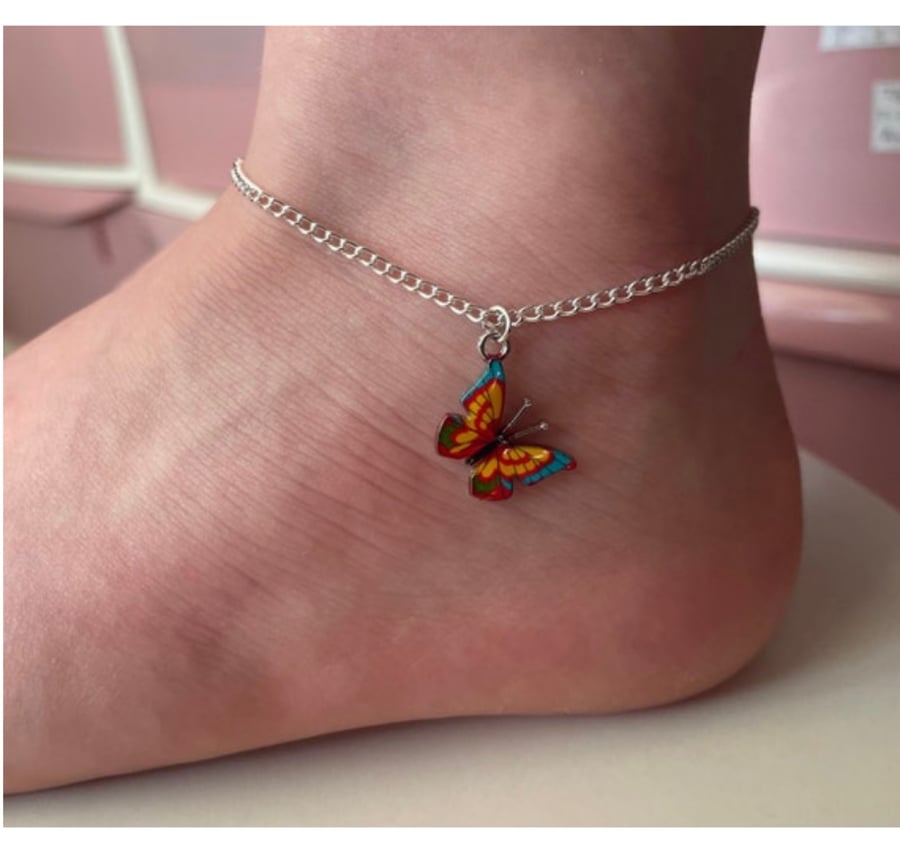 Multicolour curb chain silvertone anklet butterfly charm 