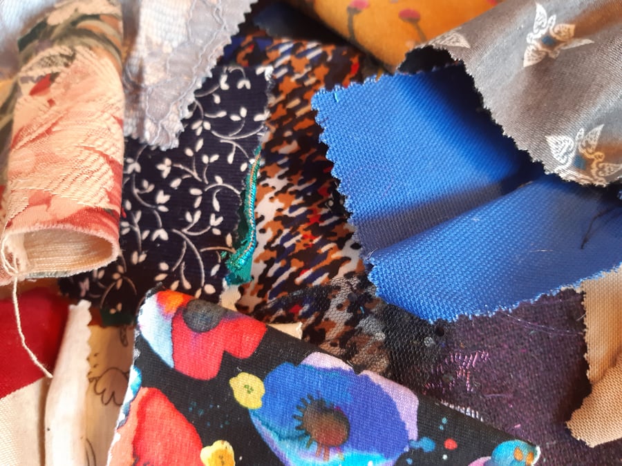 Mixed fabric scraps, ideal for scrap-booking and card-making