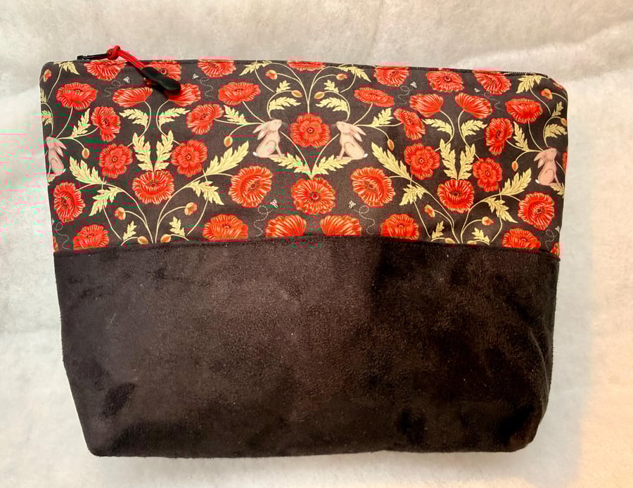 Hares and poppies - Large zipped pouch for toiletries,shaving kit, cosmetics, et