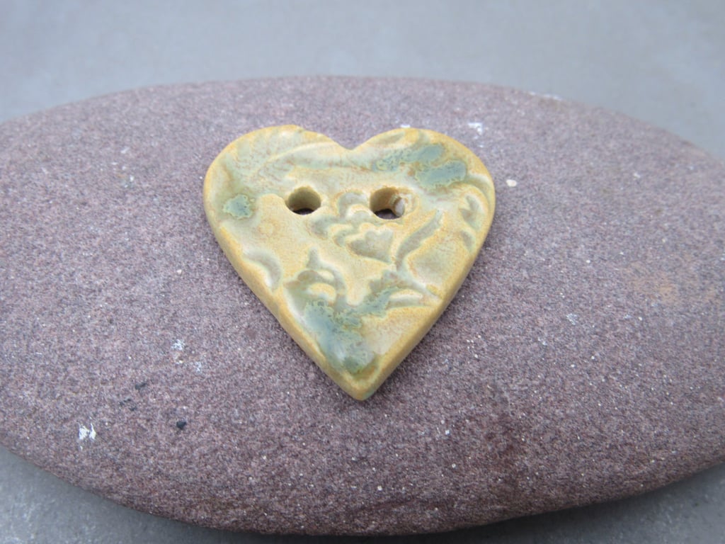Medium Old Gold Brocade Texture Heart Shaped Ceramic Button