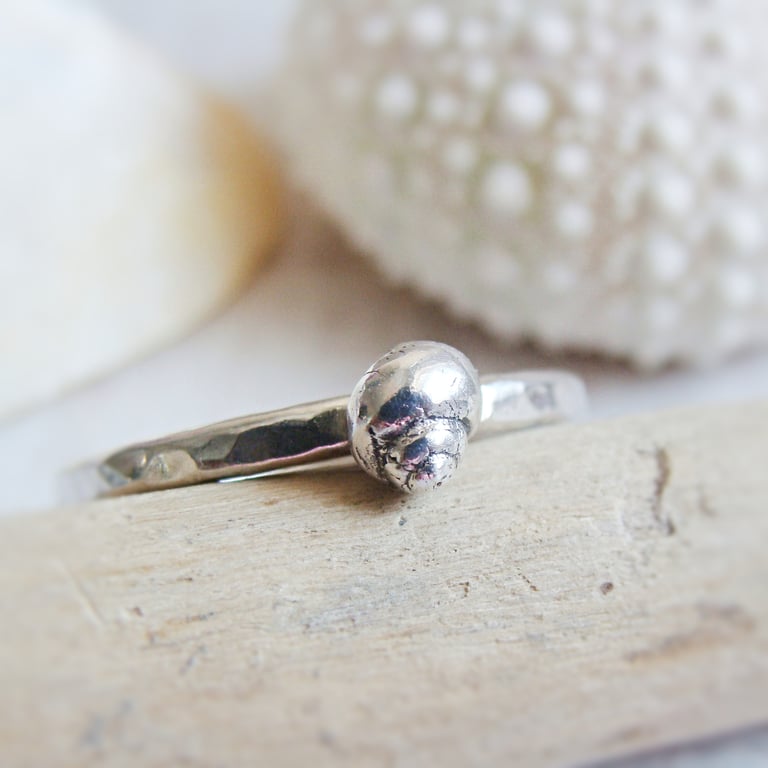 Silver Seashell Stack Ring - Hammered Stacking Ring - Beach Surf Jewellery