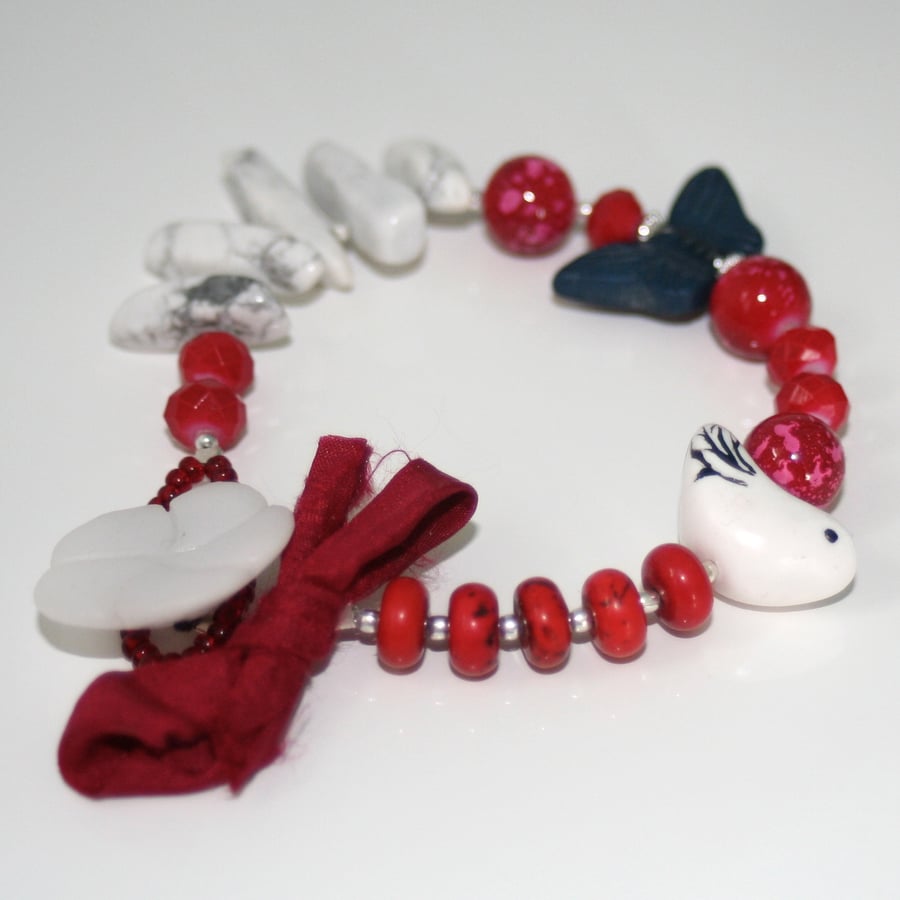 Red and white nature bracelet
