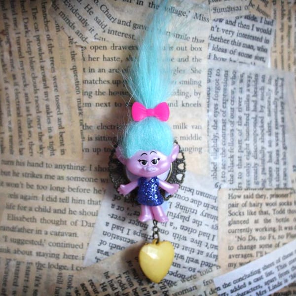 Kitsch Cute Troll Love Heart Statement Brooch