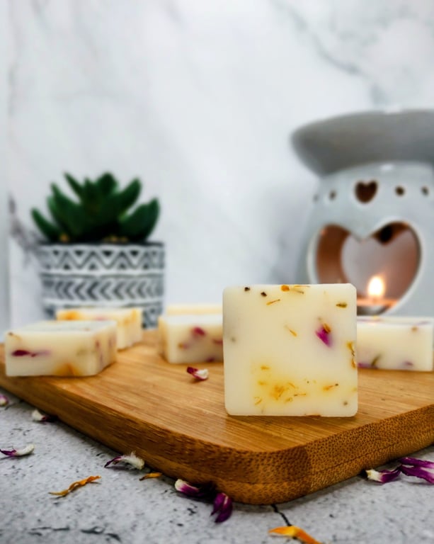 Coconut & Pineapple Botanical Soy Wax Melts - Scented Wax Melts - Handmade