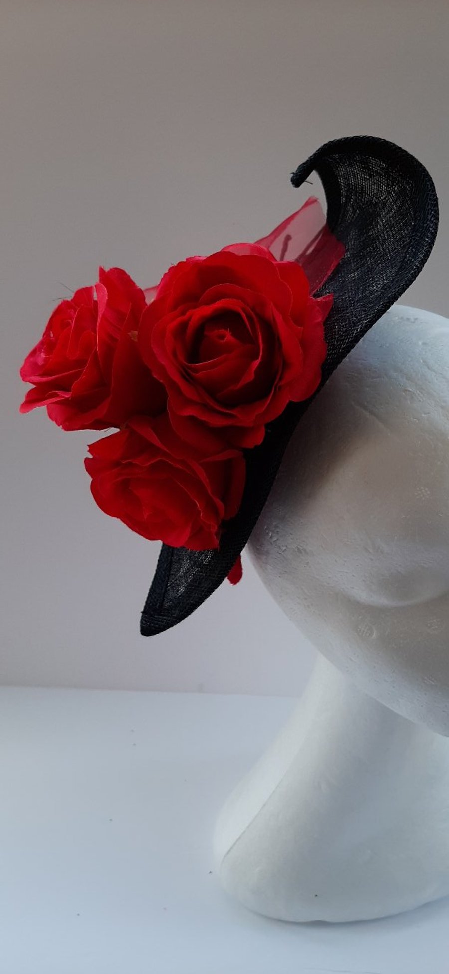 Red red rose, small hat, fascinator. 