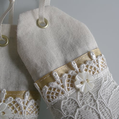 Hanging Cream Lace 'Tea Bag' Lavender bag