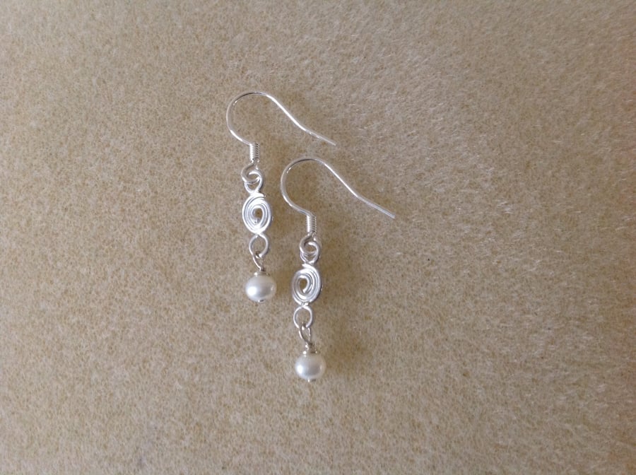 Sterling silver white pearl spiral swirl earrings