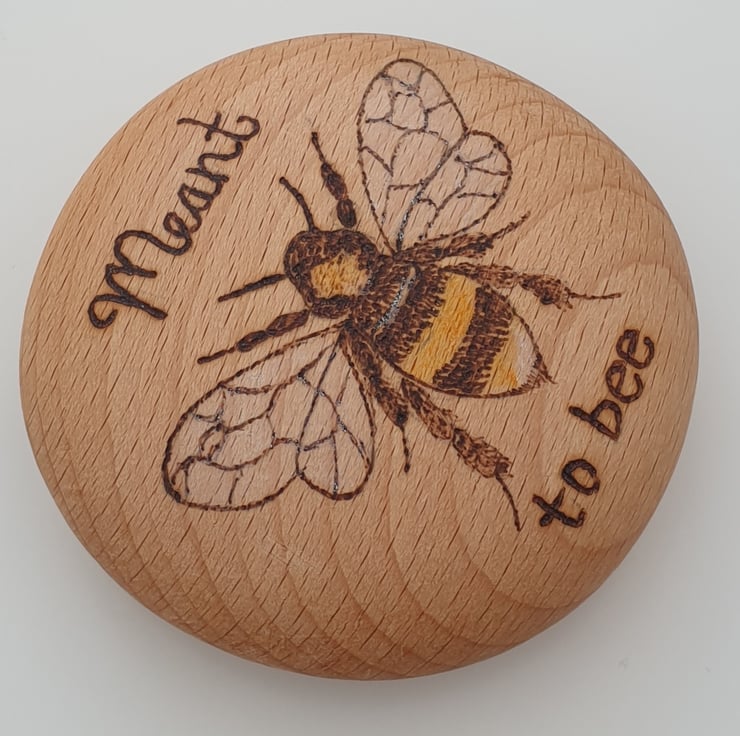 Bee Meant to bee pyrography round wooden pebble... - Folksy