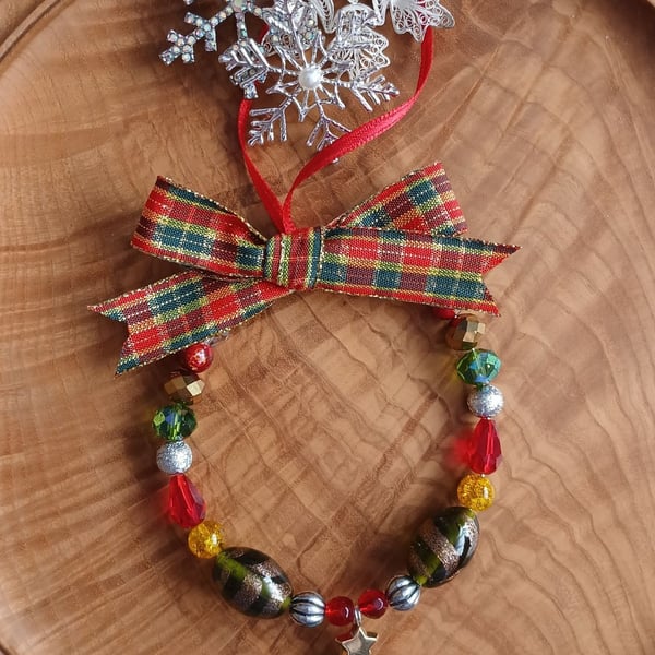 Beaded Ring Christmas Decoration with Christmas Tree