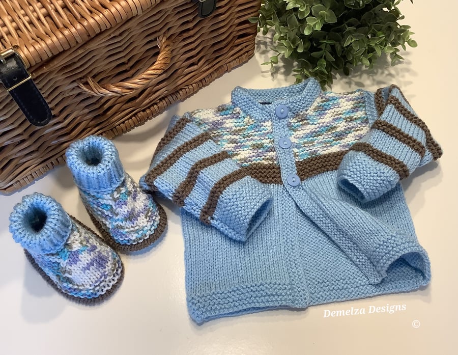 Baby Boy's Hand Knitted Cardigan-Jacket & Matching Booties Set Size 0-6 months