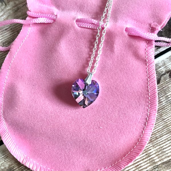 Heart crystal pendant 