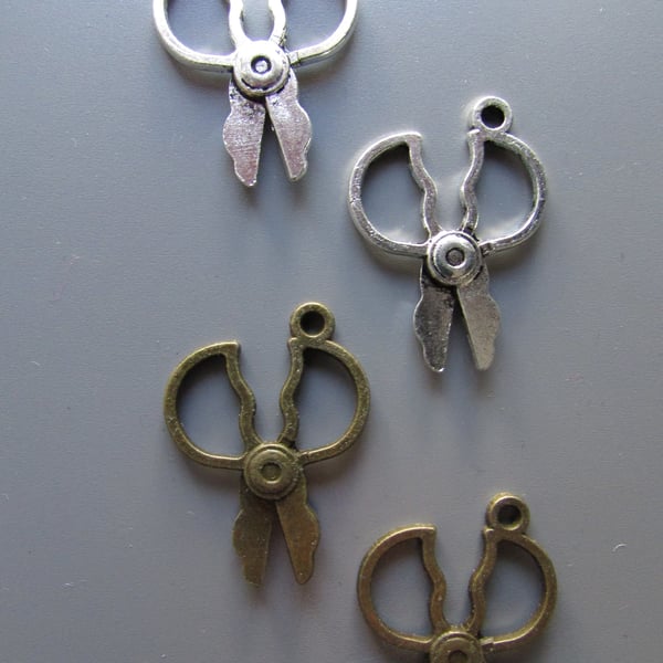 Scissors charm pendant 2 colours to choose