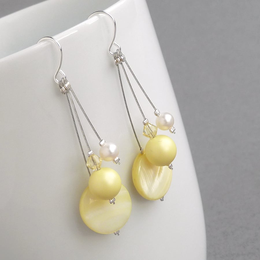 Pale Yellow Pearl Drop Earrings - Lemon Dangle Earrings - Light Yellow Jewellery
