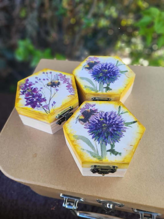 Honey Bee Hexagon Wooden Trinket Box,Lavender Floral Jewellery Storage,small box