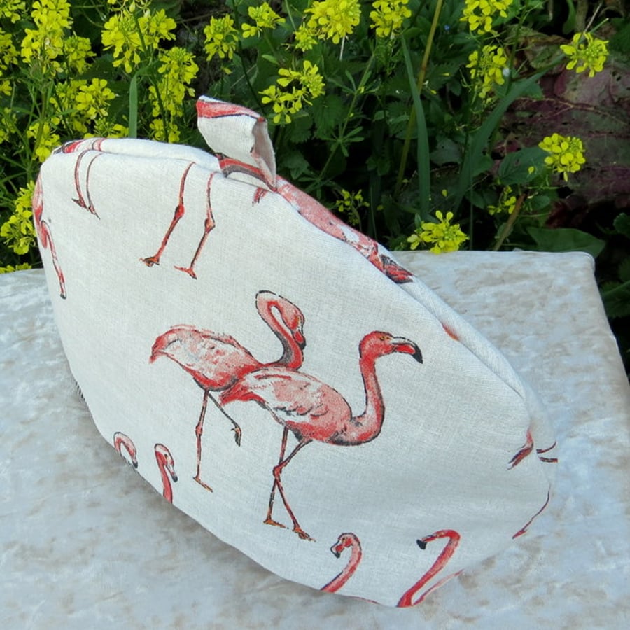 Large tea cosy.  Flamingos.  A tea cosy made to fit a 5-6 cup teapot.