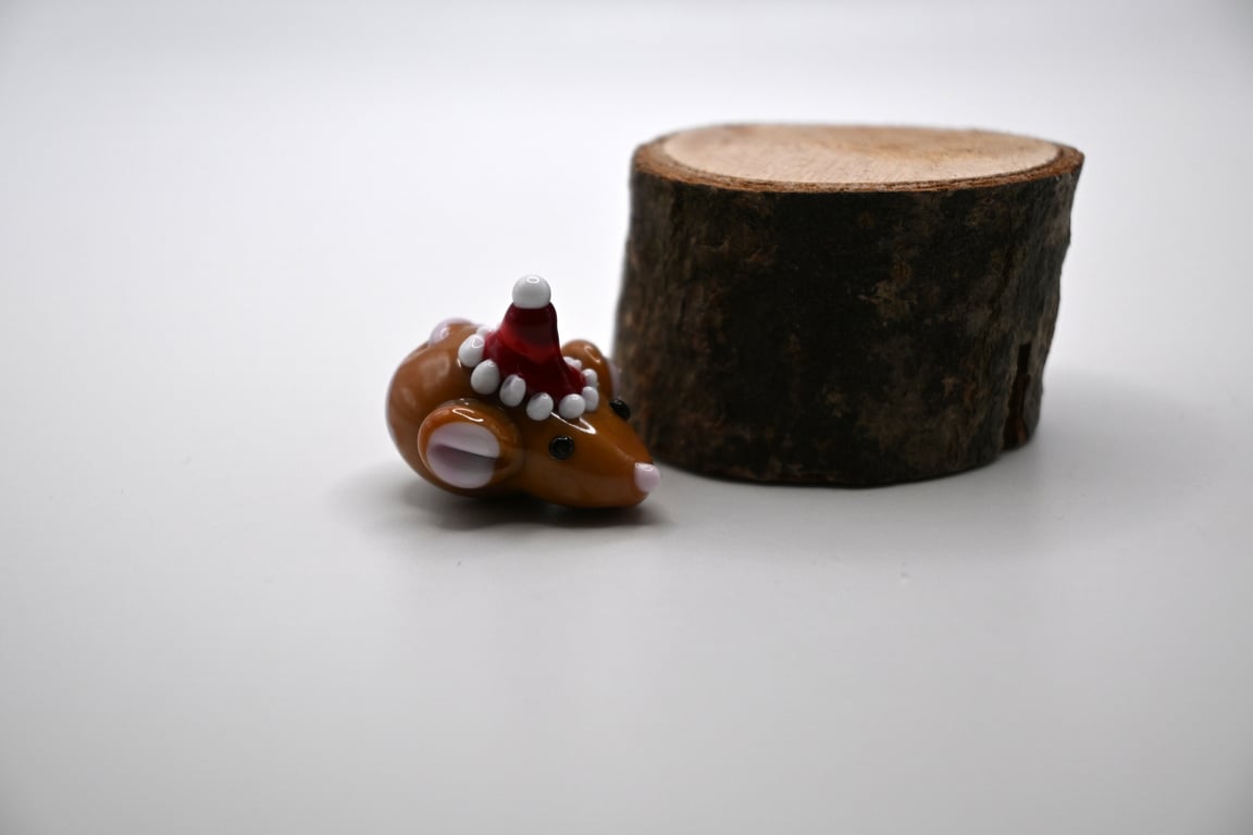 small glass christmas mouse keepsake