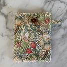 Kindle case sleeve, William Morris Golden Lilly design outer Willow Bough inner.