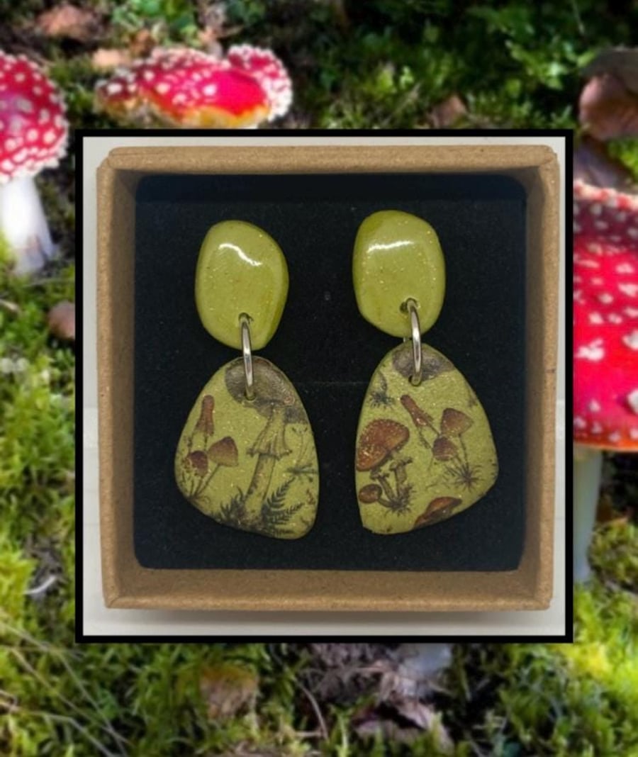 Forest mushroom drop studs