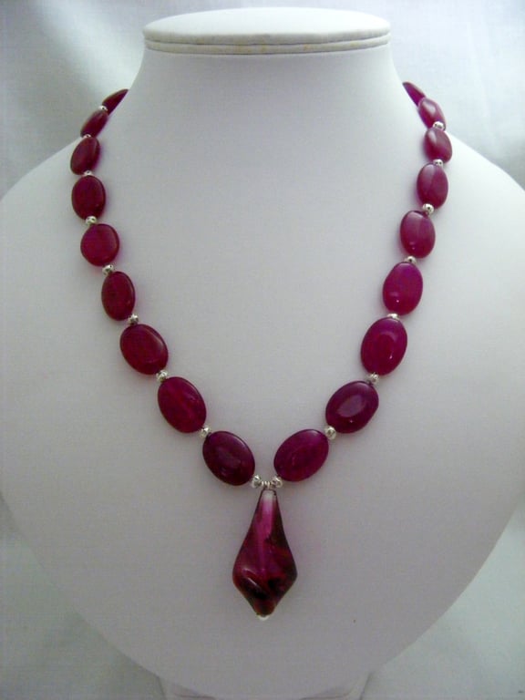 Handmade  Magenta Quartzite Necklace