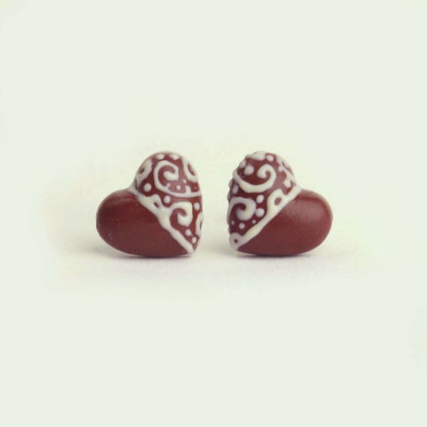 Sweet faux chocolate filigree heart stud earrings, Dark