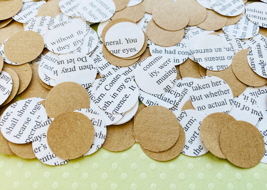 500 Book Confetti Kraft Paper Circles - 20 book choices - Rustic Wedding Decor